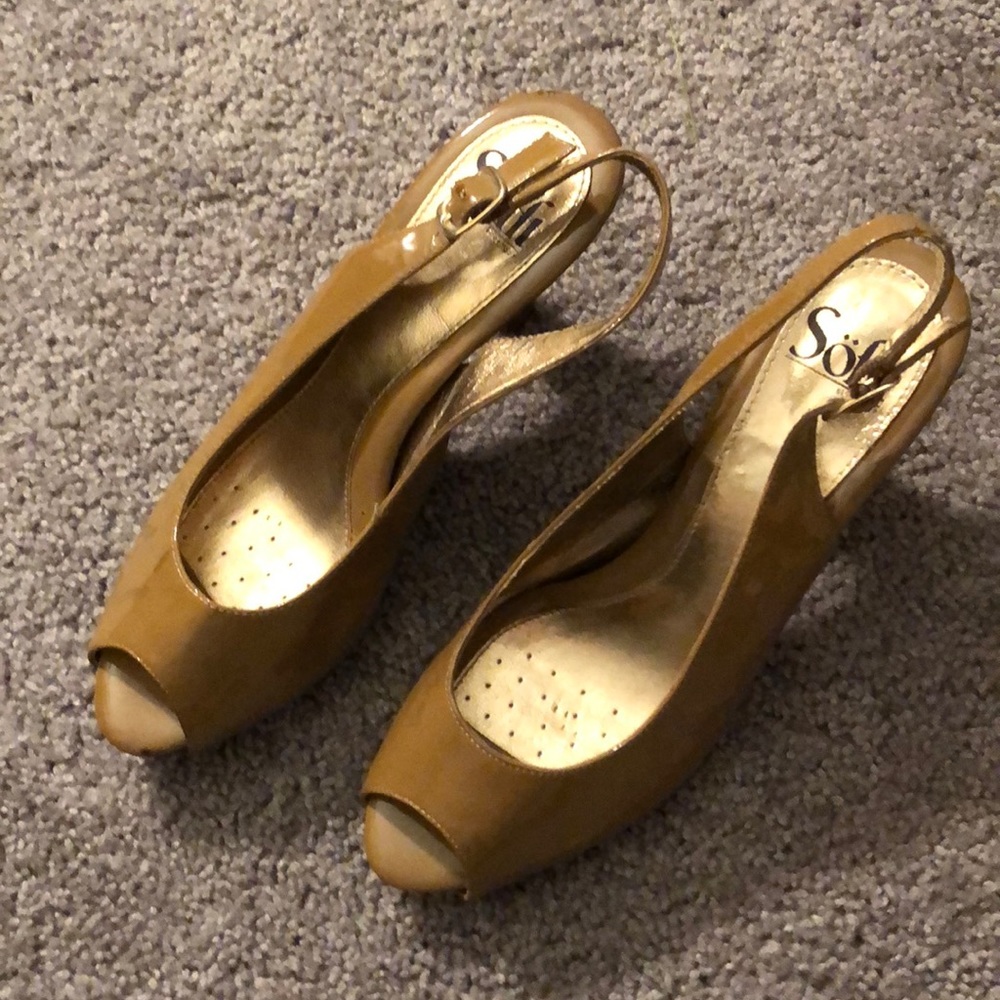 Tan heels